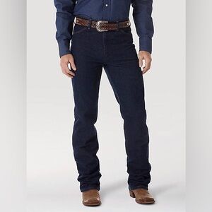 Wrangler Men's Deep Indigo Straight Jeans Slim Fit Western